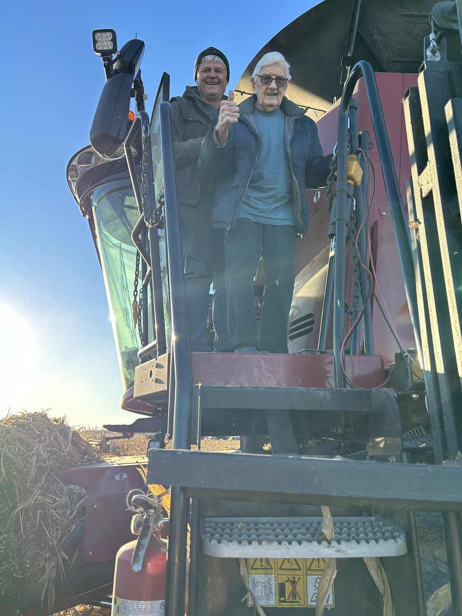 Dennis Driedger tweet media