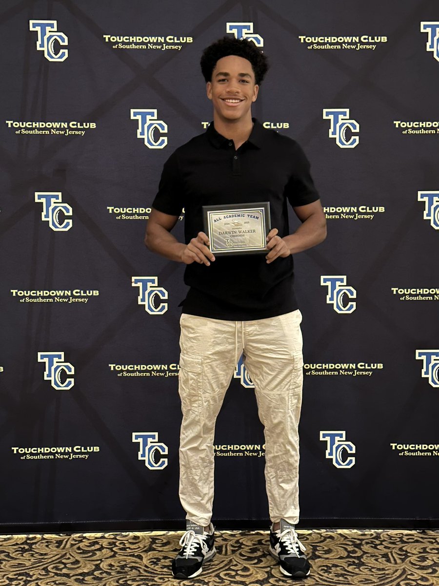 Darwin Walker (@darwinwalk2025) on Twitter photo Proud to be selected as an All-Academic by the Touchdown Club of South Jersey <a href="/TDClubofSJ/">Touchdown Club of Southern New Jersey</a> @Fballchiefs Proud to be selected as an All-Academic by the Touchdown Club of South Jersey <a href="/TDClubofSJ/">Touchdown Club of Southern New Jersey</a> @Fballchiefs
