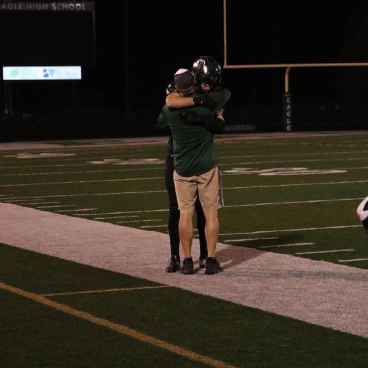 CoachWhite17's tweet photo. @CoachRock73 I wouldn’t have missed it for anything in the world. Coaching my son is the highlight of 25 years of coaching. https://t.co/hhlJEPfMzD
