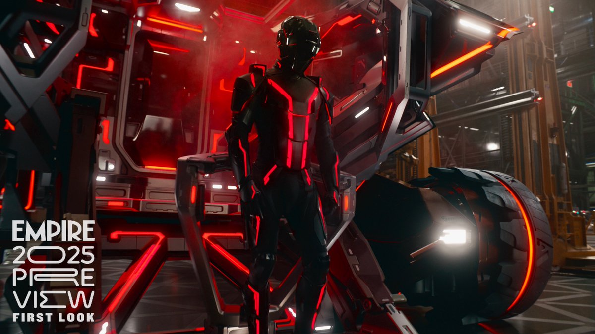 oscarnoyukue's tweet image. ジャレッド・レト主演「トロン3」=「Tron: Ares」の最新画像が到着。ジェフ・ブリッジスが復帰、「マレフィセント2」「ヤング・ウーマン・アンド・シー」のヨアヒム・ローニングが監督、「~:レガシー」のダフト・パンクに代わってナイン・インチ・ネイルズが音楽を担当。2025年10月10日全米公開。