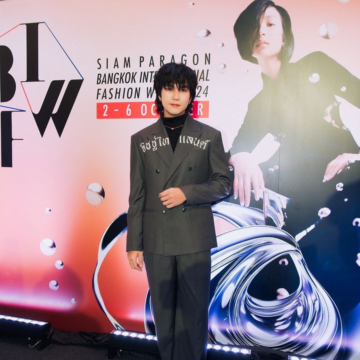jefflovelim's tweet photo. issuethailand IG update 💙
——
ISSUE THAILAND Autumn/Winter 2024
More fashion events for Build Jakapan, please!
#BuildJakapan @JakeB4rever
#ISSUETHAILAND
#ISSUEBIFW2024
#SiamParagonBIFW2024
#WorldClassShoppingDestination https://t.co/UNPPdiis9K