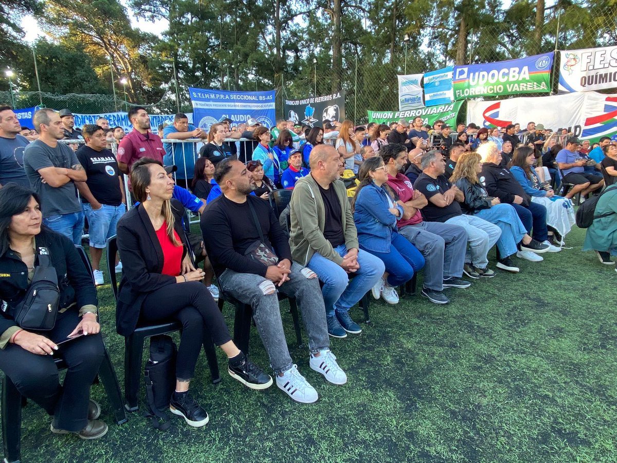 Hoy participé de la normalización de las 62 organizaciones peronistas de Florencio Varela junto a la conducción nacional, el ministro de trabajo <a href="/waltercorrea/">Sean Correa</a> y el intendente <a href="/Andreswatson/">andreswatson</a>, seguimos construyendo la unidad del movimiento obrero.