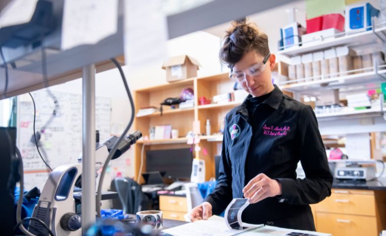 UCI's Albrecht and Trader labs have developed a groundbreaking protein degradation tool called MrTAC (Methylarginine Targeting Chimera) which offers a game-changing method to eliminate disease-causing proteins within minutes. bit.ly/4fNMf2l