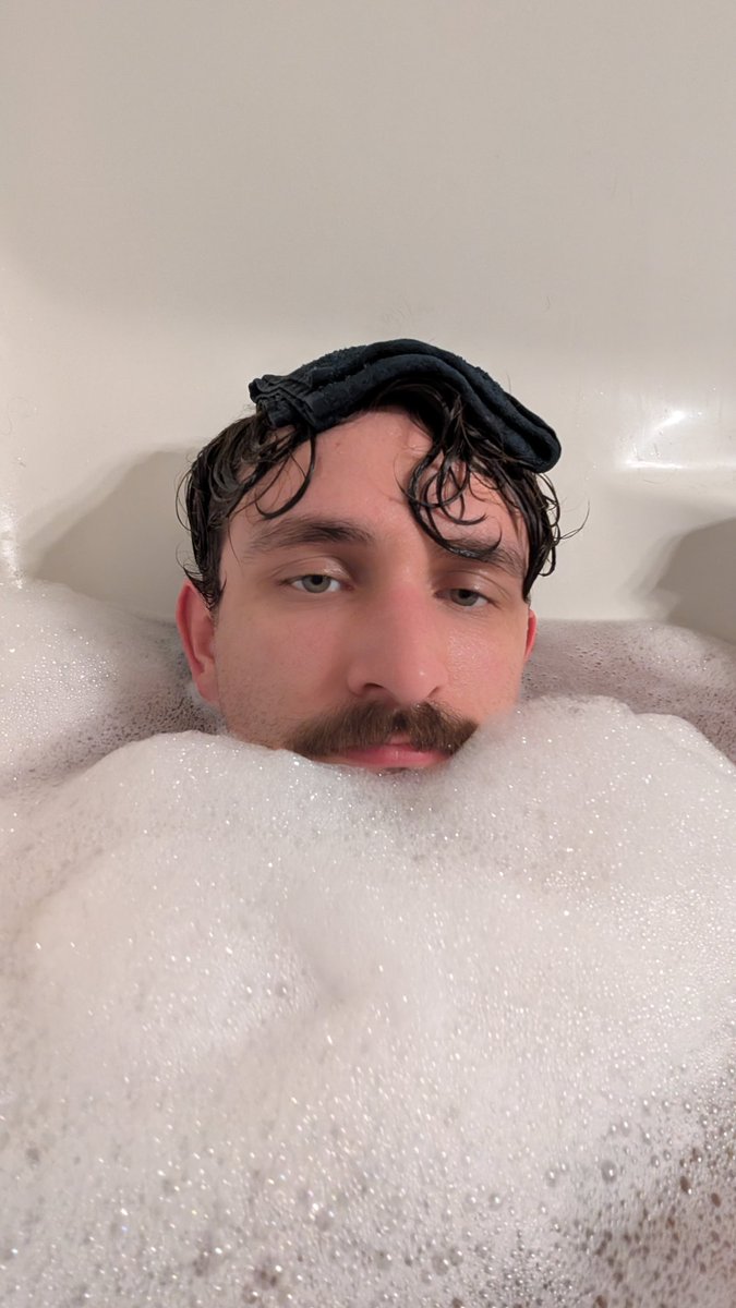 HotterPine tweet media