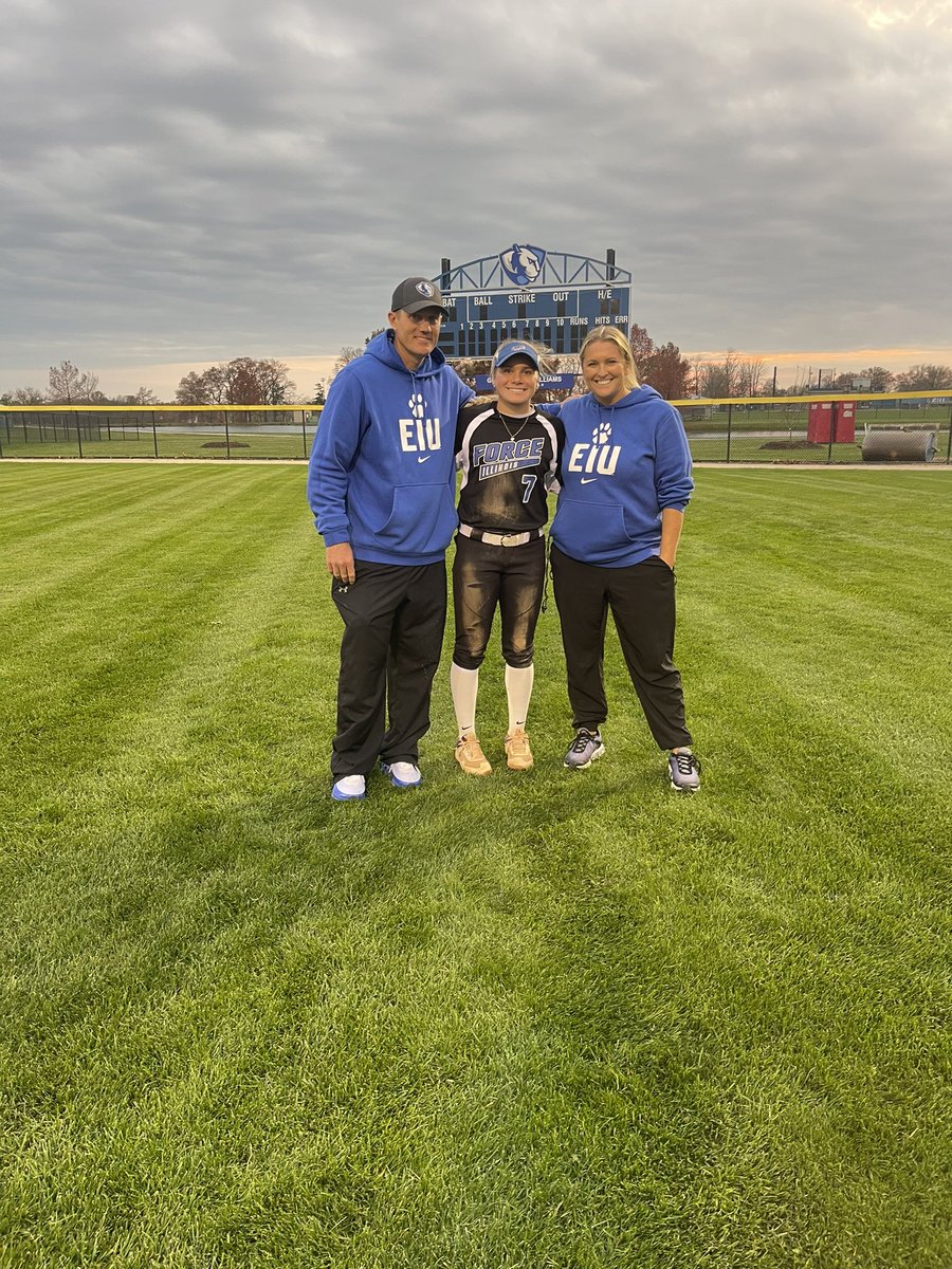 Jschultz709's tweet photo. Had an amazing experience yesterday at Eastern Illinois University Prospect Camp. I was able to sharpen my skills, learn from top-tier coaches, and connect with some incredible players. Huge thanks to EIU for hosting such a well-organized and inspiring event! https://t.co/icZBhQIR4N