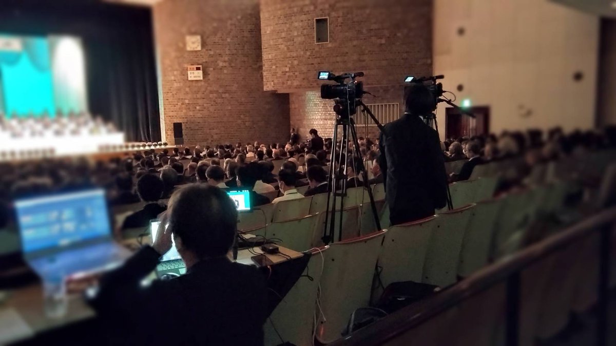 EventChap's tweet photo. 名古屋で２日間、映像進行のお仕事。

嬉しい再会もあって楽しかった現場。
皆さん、お疲れ様でした。
お世話になりました❢ https://t.co/VIiXKbA483