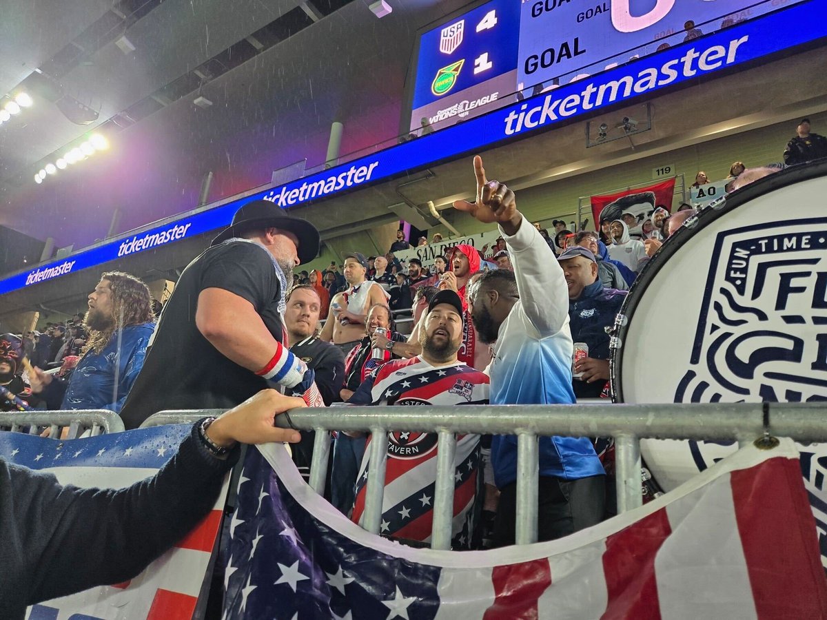 We love ya <a href="/JozyAltidore/">Jozy Altidore</a> 🥁