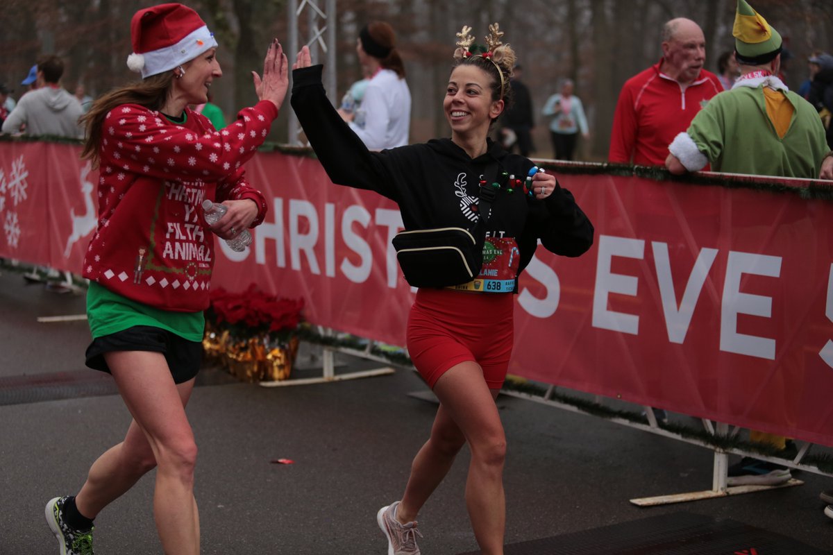 Don't miss out on the magic of The Christmas Eve 5k! Registration is off to a record start with 500+ runners &amp; walkers in one week! We can't wait to see everyone on Christmas Eve!
runsignup.com/christmaseve5k