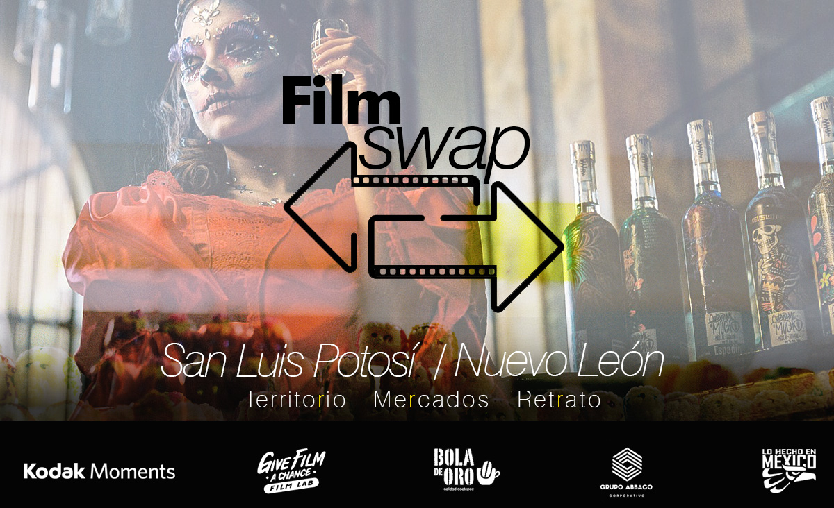 LoHechoenMexico (@lohechoenmexico) on Twitter photo ¡Únete al Film Swap SLP-MTY! 📸
Comparte un rollo de película y crea mágicas exposiciones dobles entre San Luis Potosí y Monterrey.
📍 24 nov (SLP) | 1 dic (MTY)
🤝 Colaboración | 🎨 Creatividad | 📷 Fotografía analógica
lohechoenmexico.mx/film-swap-san-…
#FilmSwap #FotografíaAnalógica ¡Únete al Film Swap SLP-MTY! 📸
Comparte un rollo de película y crea mágicas exposiciones dobles entre San Luis Potosí y Monterrey.
📍 24 nov (SLP) | 1 dic (MTY)
🤝 Colaboración | 🎨 Creatividad | 📷 Fotografía analógica
lohechoenmexico.mx/film-swap-san-…
#FilmSwap #FotografíaAnalógica