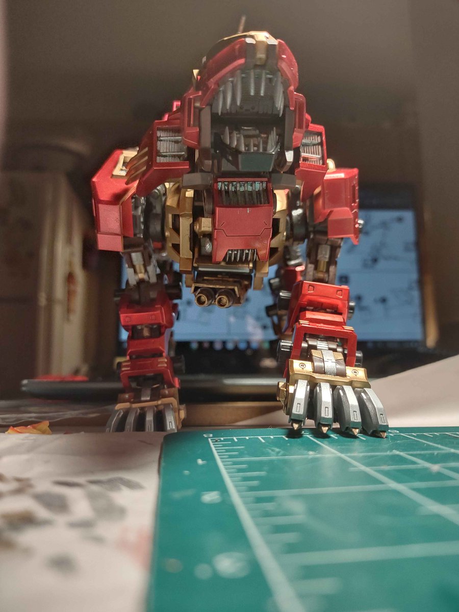 0spacedawg's tweet photo. look at him!! #zoids #gunpla #modelkits #ligerzero https://t.co/91LFLNHzZR