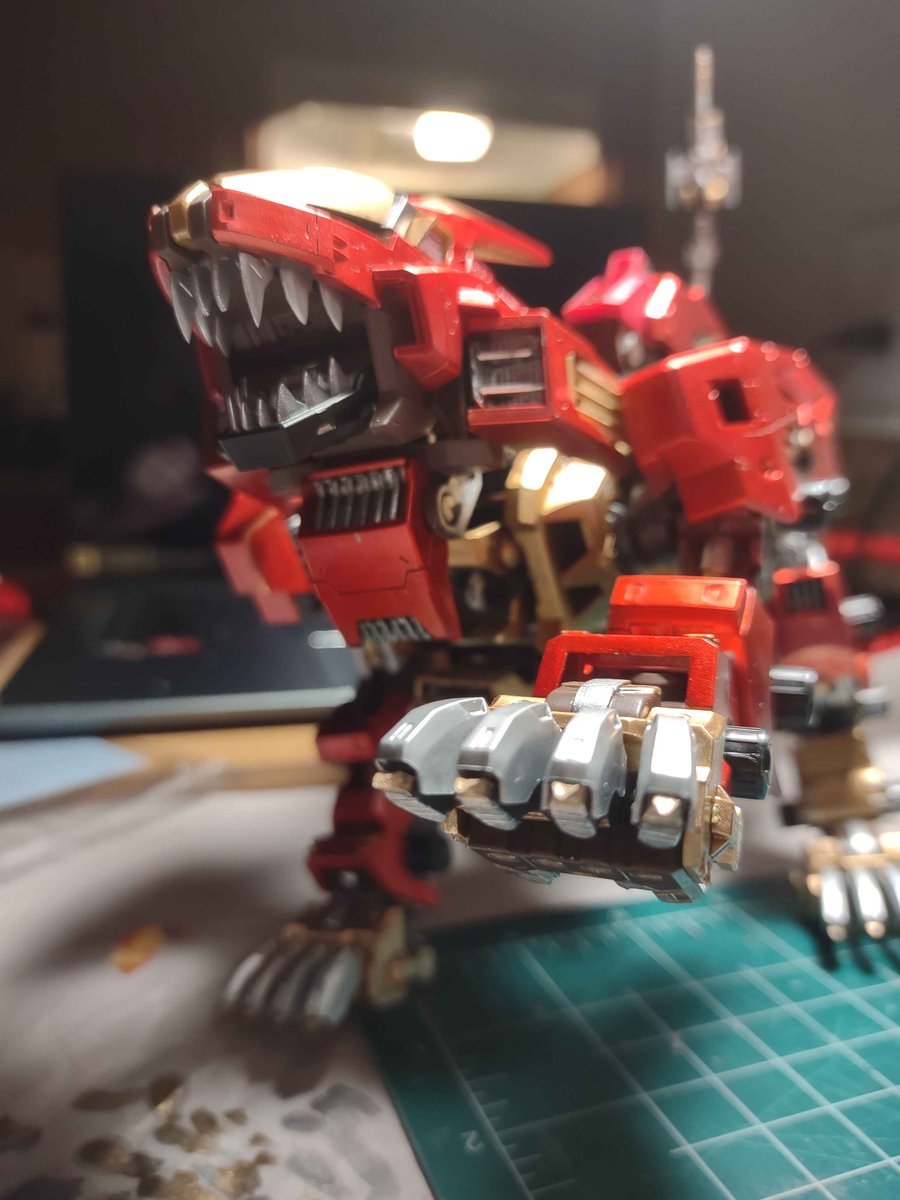 0spacedawg's tweet photo. look at him!! #zoids #gunpla #modelkits #ligerzero https://t.co/91LFLNHzZR