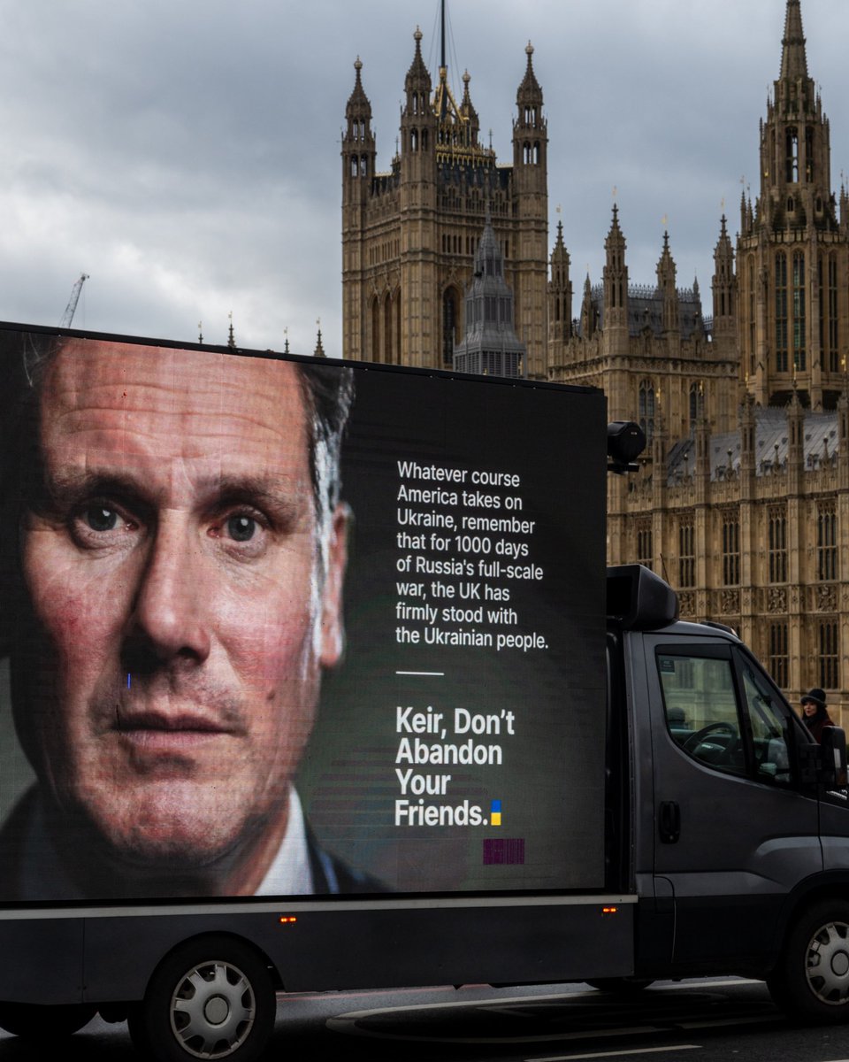 SolidarityUKR's tweet photo. We delivered a message to @Keir_Starmer &amp; his government—in person—to mark the 1000th day of Russia’s full-scale invasion of Ukraine:

For 1000 days, the UK has firmly stood with Ukrainian people. Don’t let that change, no matter what course America takes on Ukraine. https://t.co/09XIEjbHUL