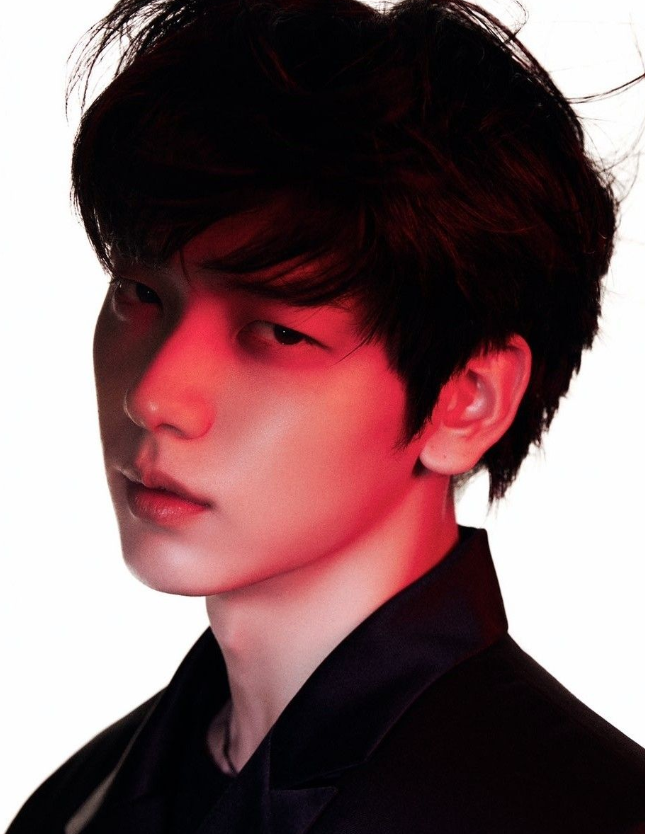 AboutMusicYT's tweet image. TXT's Soobin will take a break and won't participate in future events due to health issues.