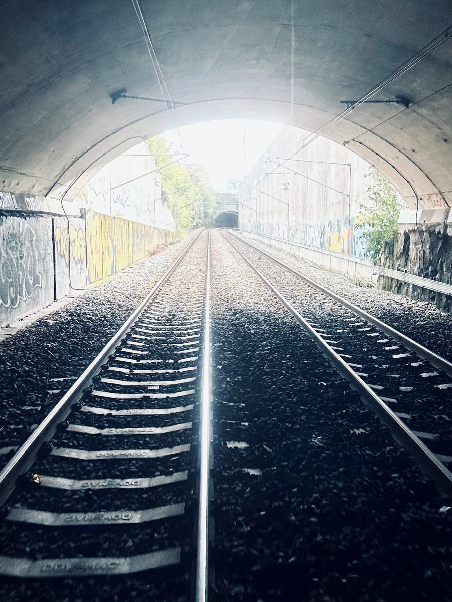 Tyne and Wear Metro tweet media