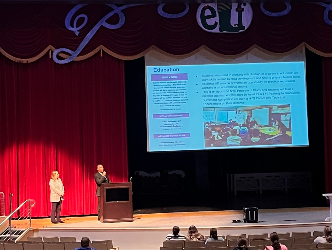 School to Career Pathways tweet media