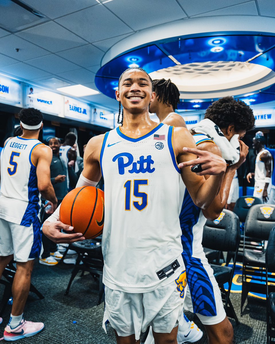 Pitt_MBB's tweet photo. The sixth triple-double in Pitt history…

Our guy @jalandlowe 👏 https://t.co/GAAwgukMIm