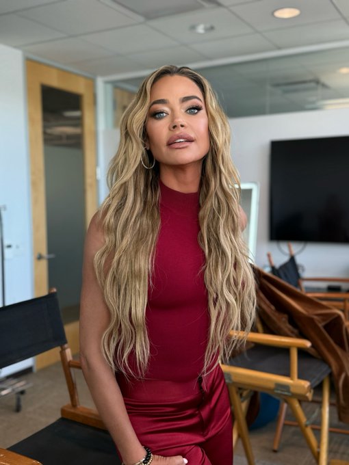 DENISE_RICHARDS