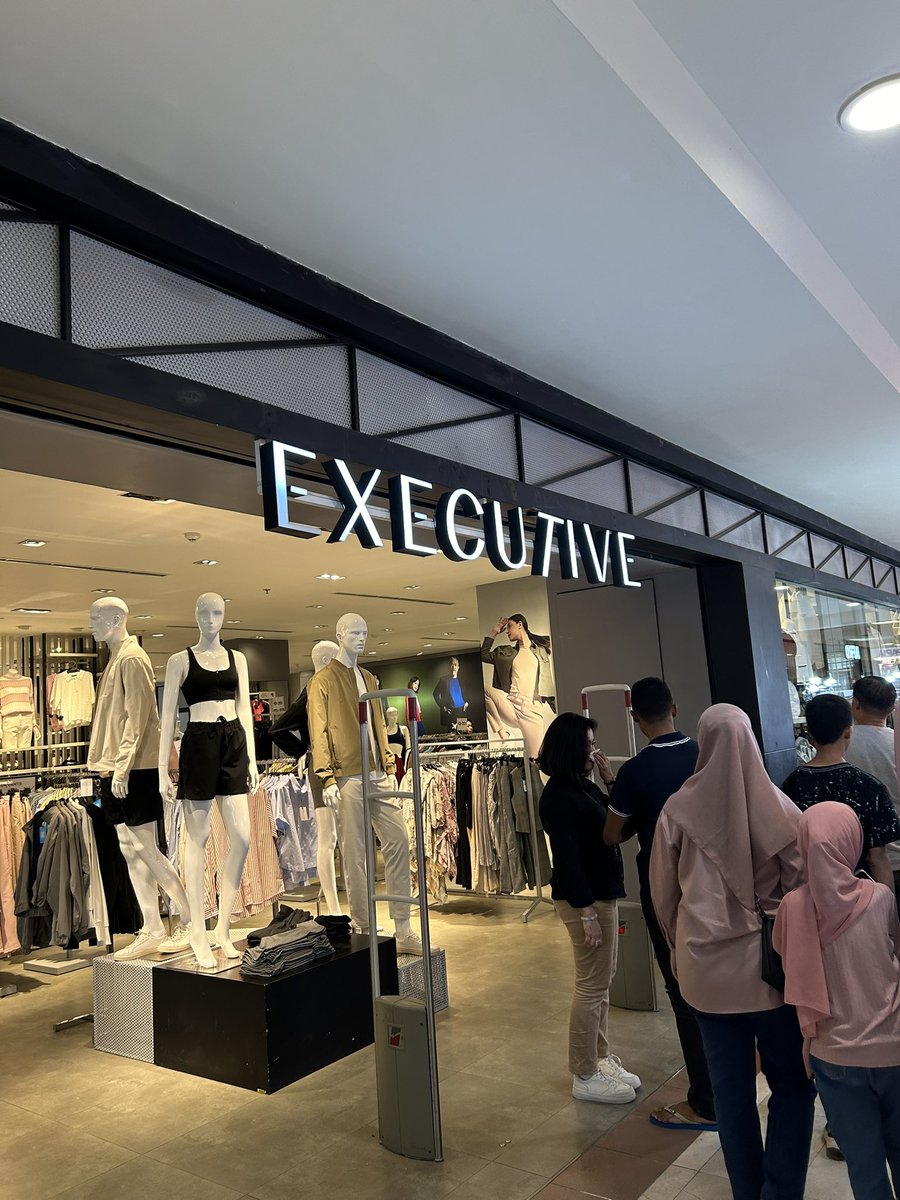 irbahsalss tweet media