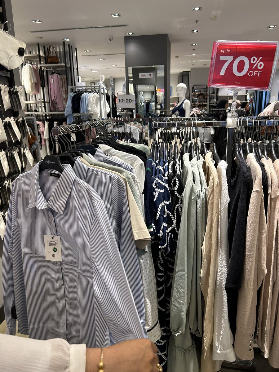 irbahsalss tweet media