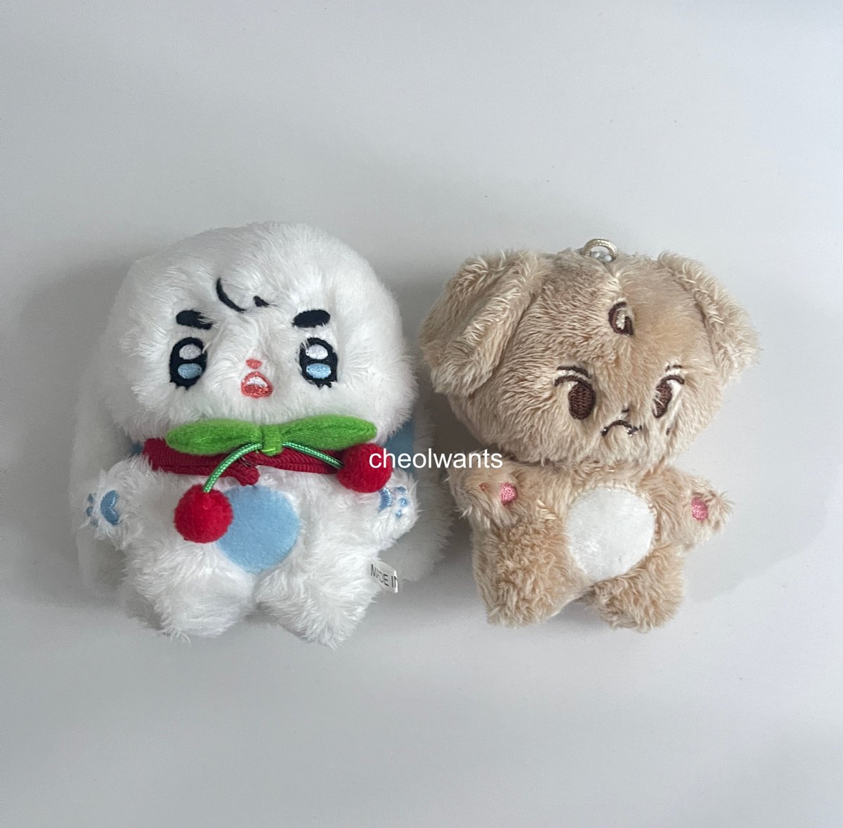 [ #cheolables ] 

scoups lopttattoo &amp; mingpu — ₱2100 set 

both washed! 
scoups doll with accessories except bag

★ rcbyt — gyucheolbot.carrd.co ♨️
★ ggx/sdd only
★ loc: pasay

⌗ wts lfb ph svt 10cm mingyu scoups doll lopttattoo mingpu