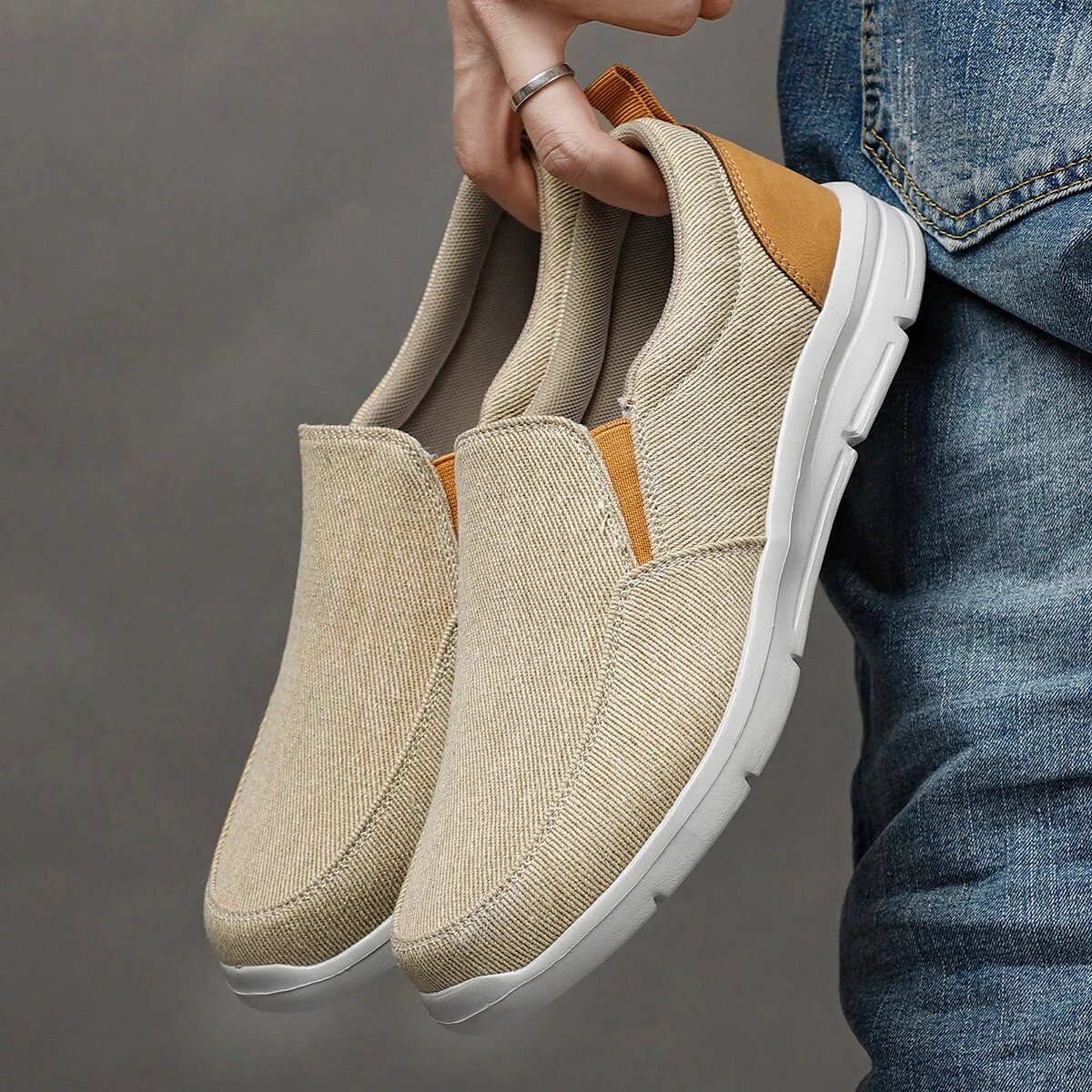 JumpFastx's tweet photo. Men's Canvas Breathable Shoes https://t.co/TIRt6Vc0Mn