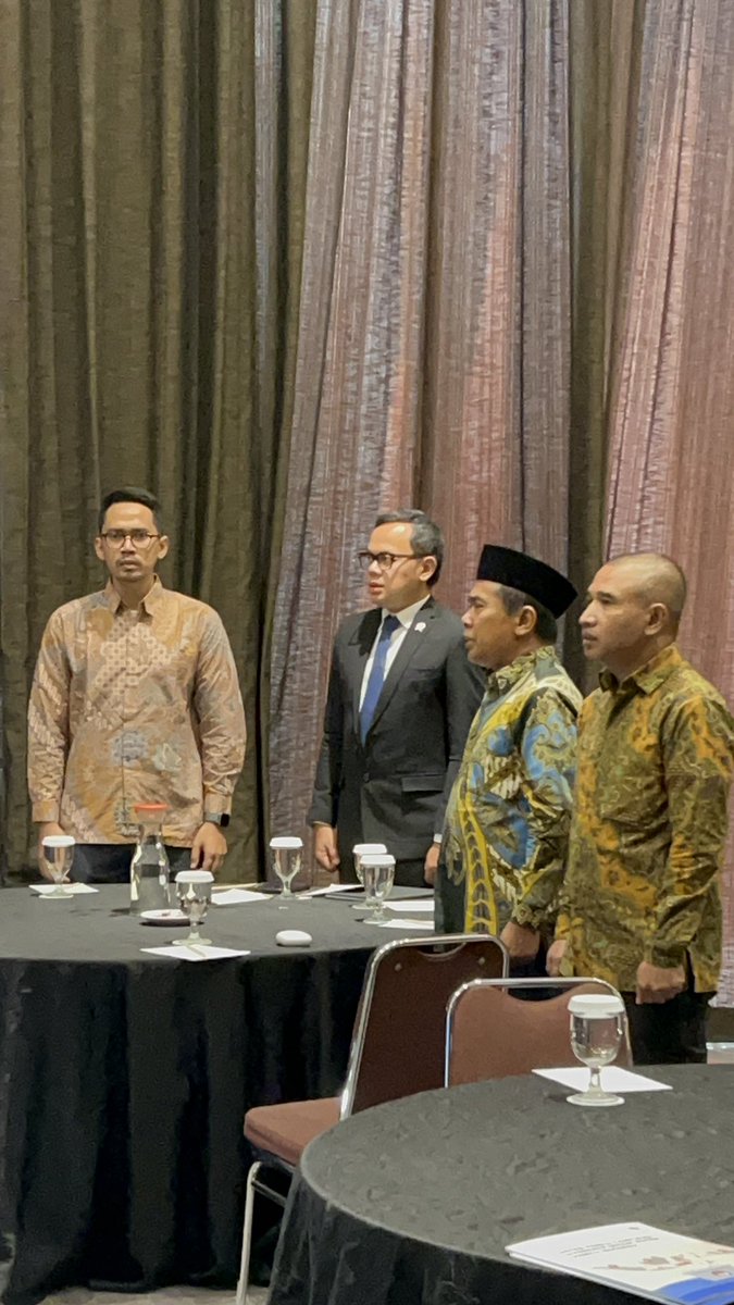 perludem's tweet photo. Seminar “Menata Ulang Desain Sistem Pemilu Indonesia”

Streaming disini: https://t.co/AnMSZ1duVf

#perludem https://t.co/DtCPZm3Sna