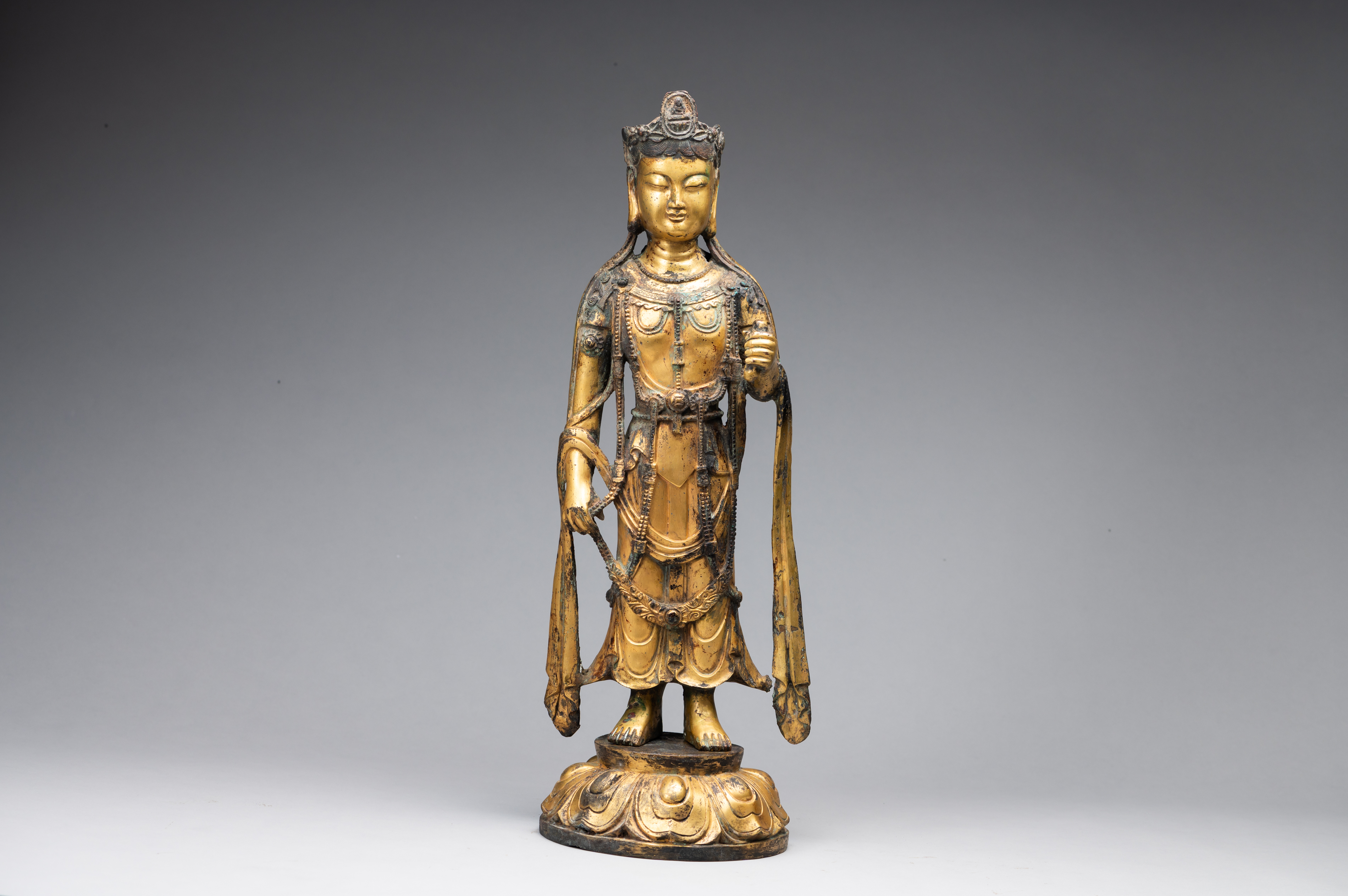 中国美術 青白玉 刻 題詞 文字 指貫 環 φ3.3cm(LC518) 中国美術 青白玉 刻 題詞 文字 指貫 環 φ3.3cm(LC518)