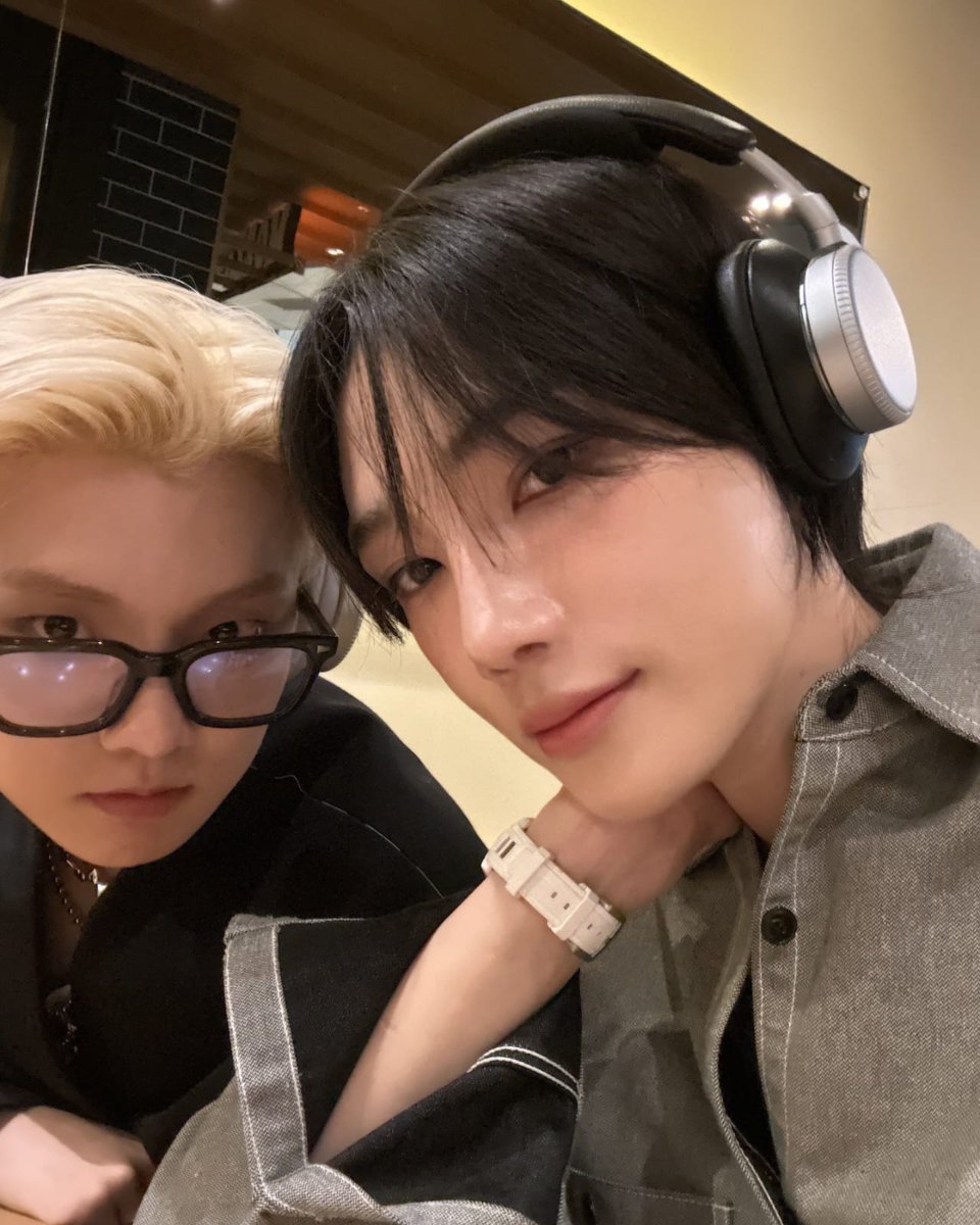 baes. tweet media