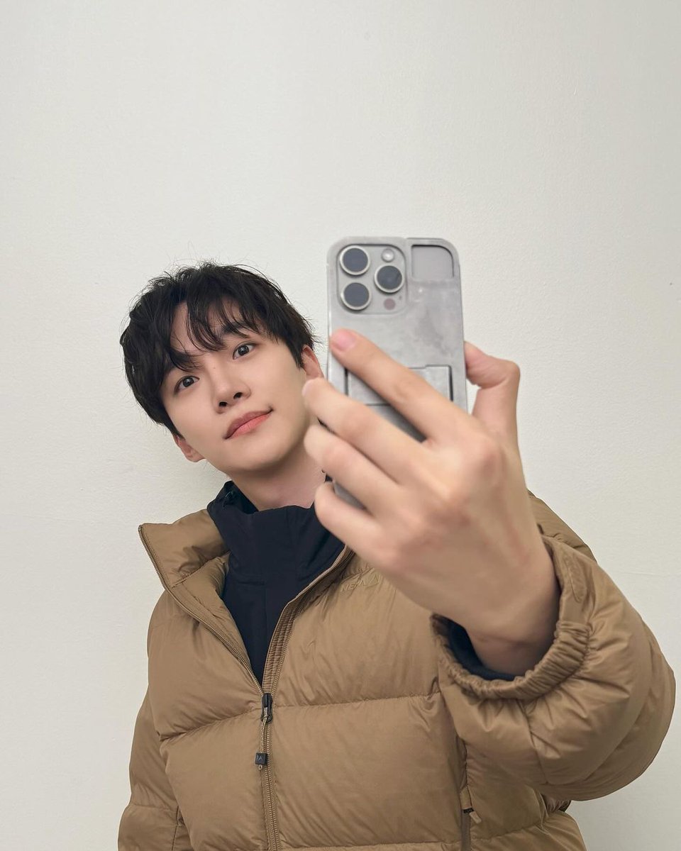 아기 강쥐 진짜 추웠나봐 ㅋㅋㅋ 진짜 장난 아니게 귀여워 #준호버블