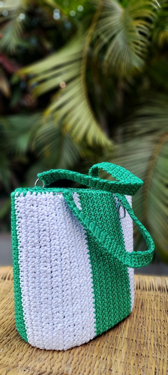 istrivemarket's tweet photo. Shop our handcrafted bags and empower Refugee Women Artisans 

Visit our stores in entebbe Town and kitooro. https://t.co/qBKwyTiDNB