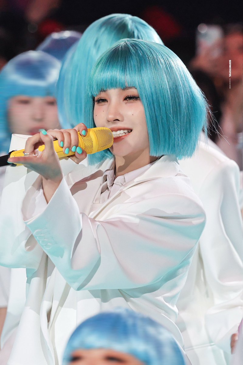 Still thinking of this Soyeon 🩵