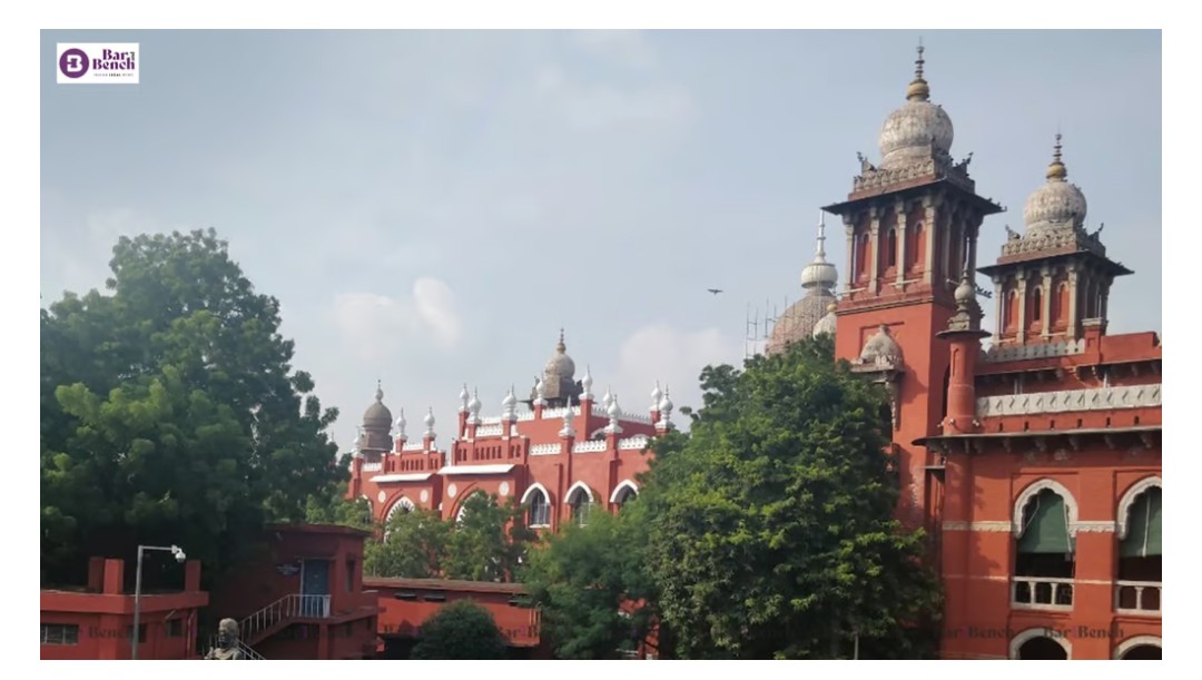 #MadrasHighCourt restrains #MusicAcademy from conferring the Sangaita Kalanidhi Award in the name of #MSSubbulakshmi to #TMKrishna
Court says the award can still be granted but not under Subbulakshmi's name.
