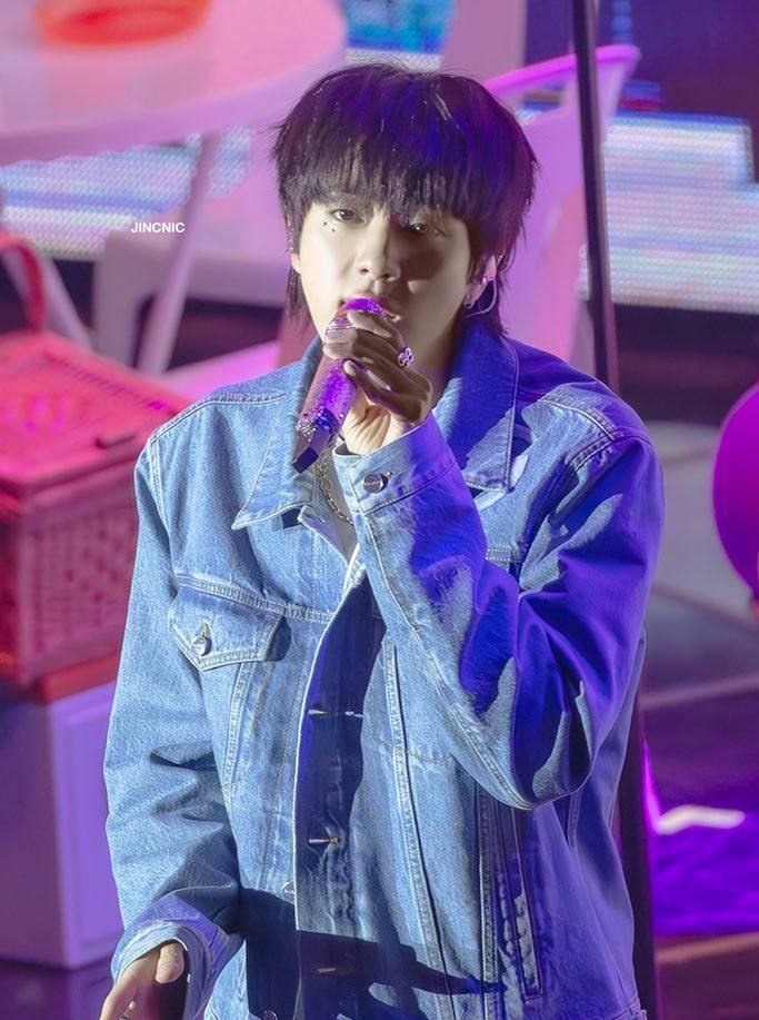 بفرمایید پلیلیست با Happy و ریمیکسا و داداشیا استریم کنید💙

open.spotify.com/playlist/0AlQ9…
open.spotify.com/playlist/7ynTm…
open.spotify.com/playlist/1r5AL…
open.spotify.com/playlist/7qj53…
open.spotify.com/playlist/5l3SS…
open.spotify.com/playlist/5EWx2…
open.spotify.com/playlist/7MMJP…
open.spotify.com/playlist/3yioZ…
open.spotify.com/playlist/4RVip…