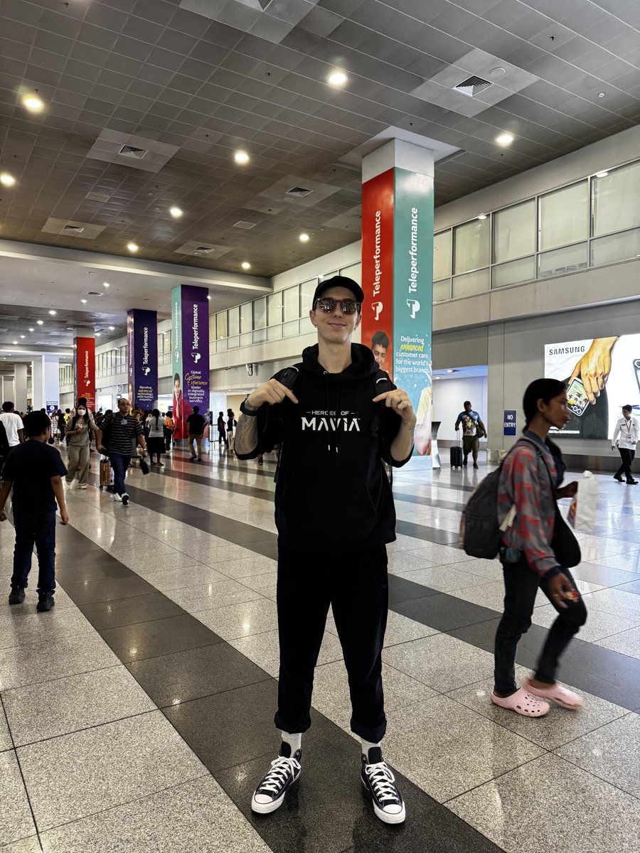 After some serious flight delays <a href="/MaviaGame/">Heroes of Mavia</a> is in #manila 🙏🏽 #YGG catch me at <a href="/YGGPlaySummit/">YGG Play Summit</a> #Mavia