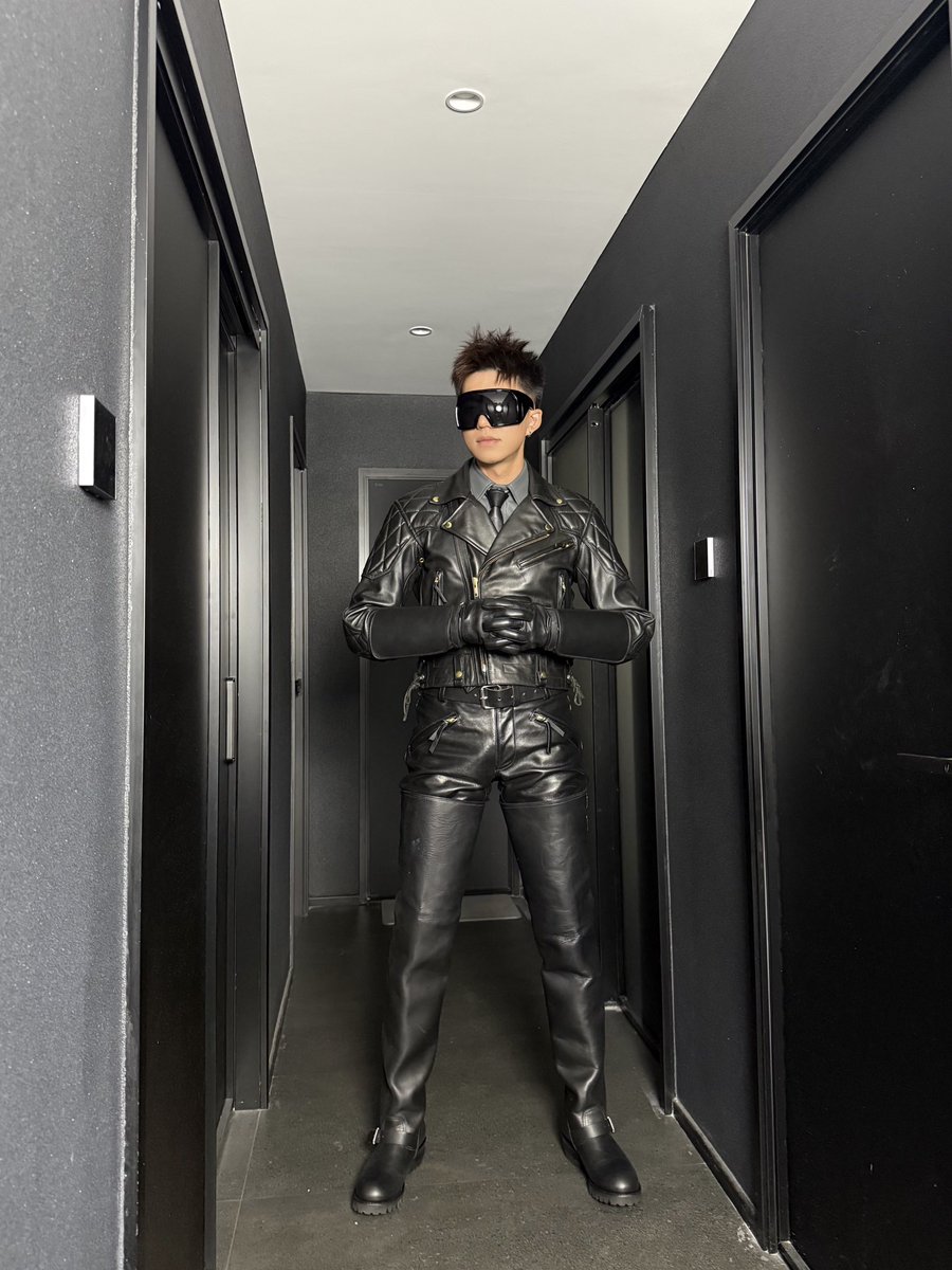 LeatherSun's tweet photo. 超长！ https://t.co/A8I3Q7Yxj9