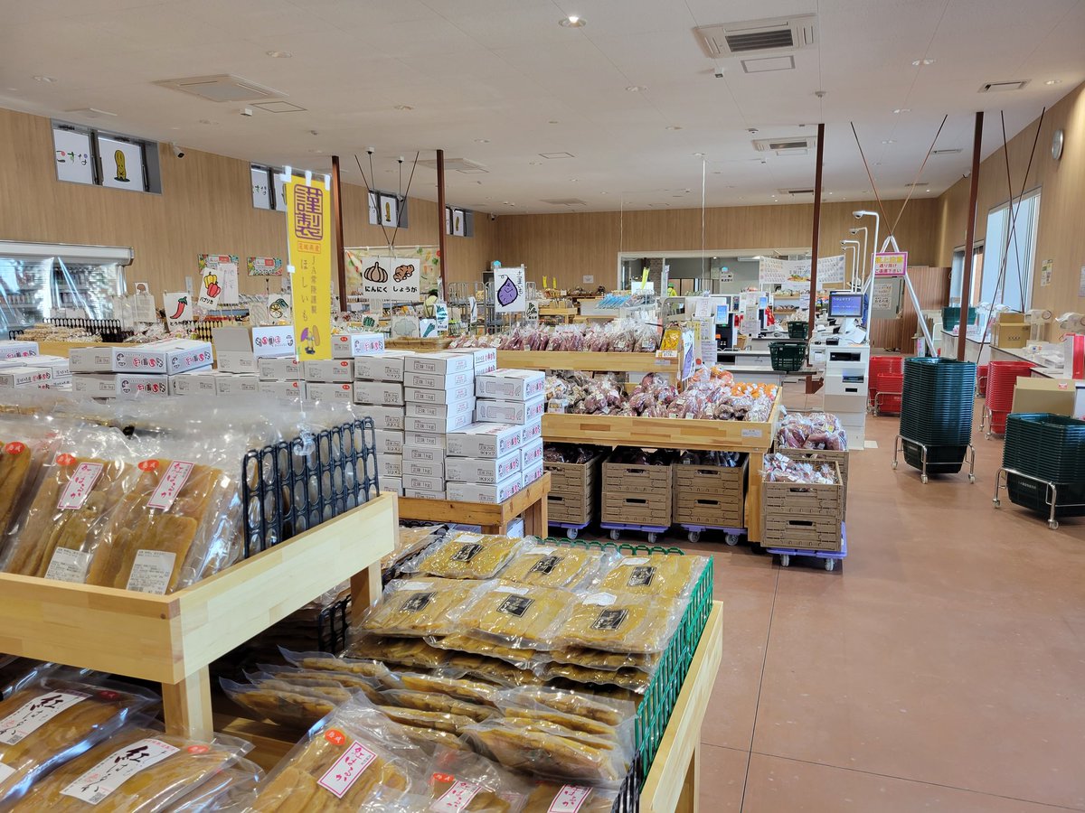 長砂ファーマーズマーケット「ここすな」
いよいよ明日リニューアルオープンです。