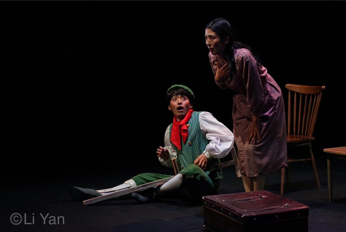 bird_theatre's tweet photo. 2024 第6回大凉山演劇祭
『小さなエイヨルフ』
photo by Li Yan
Li Yanさんは、中国で40年以上舞台写真を撮り続けておられる写真家です。
素晴らしいフェスティバルに参加させて頂き光栄です。関わってくださった全ての皆さまに感謝申し上げます。
#daliangshanTheatreFestival #LittleEyolf https://t.co/irmCLEV29p