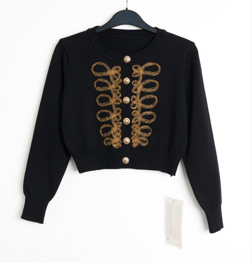 radiantgroup_'s tweet image. ℝ𝕒𝕕𝕚𝕒𝕟𝕥 ℂ𝕠𝕝𝕝𝕖𝕔𝕥𝕚𝕠𝕟

Elevate your style with this luxurious knitwear, featuring intricate golden accents and a classic black base.

A perfect blend of elegance and bold design.

𝔻𝕚𝕤𝕔𝕠𝕧𝕖𝕣 𝕞𝕠𝕣𝕖 𝕨𝕚𝕥𝕙 ℝ𝕒𝕕𝕚𝕒𝕟𝕥!

#LuxuryKnitwear #RadiantStyle