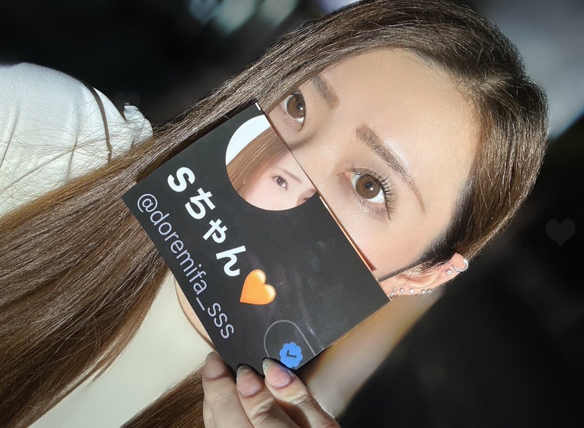 めちゃくちゃ暇やからリプといいねくれたフォロワーさんDMでお誘いしにいく𓆉𓈒 𓂂𓏸🧡
(RTと引用RT超優遇🧡🧡🧡)
ご無沙汰すぎるから盛り上がったら○○○舐めに行くかも🧡