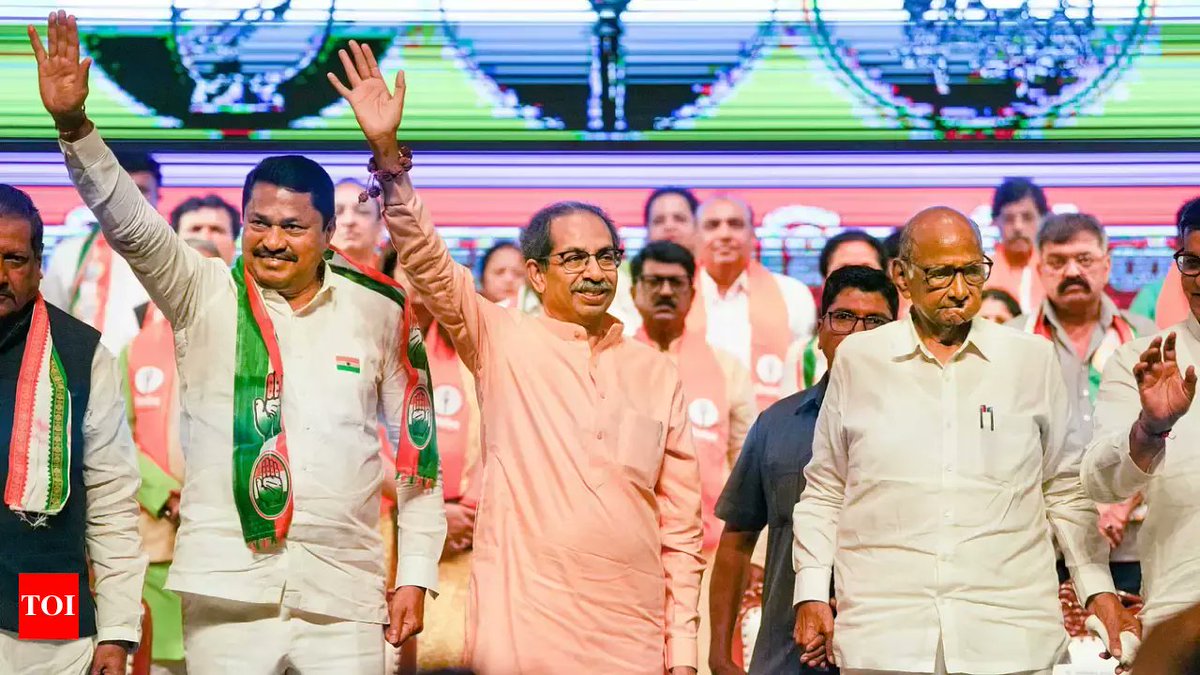 PremalSandesh's tweet image. आरक्षण वर्गीकरणावर एक चकार शब्द न काढणाऱ्या गांडू सरंजामी मविआच्या नेत्यांना ,

समस्त SC ST समाजाकडून भावपूर्ण श्रद्धांजली 😶...

#VBAWillSaveReservation 
#VBAForIndia