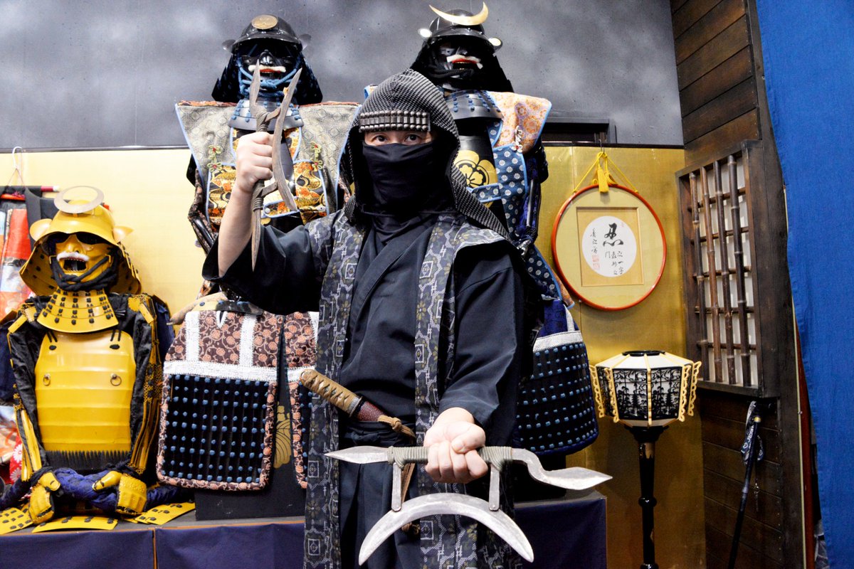 SchoolOfBushi's tweet photo. 武蔵忍士団とは？

武蔵忍士団（武蔵一族）は、徳川家康と江戸幕府に仕えた譜代の伊賀忍士（しのびさむらい）の一族。
明治政府からの招聘を辞退し、以後、独自の活動を行っている。
2019年にNPO法人「武蔵忍士団」を設立し、一族の「忍びさむらい」文化の紹介と忍士精神「忍士道」を提唱している。 https://t.co/skjRbCbIZV