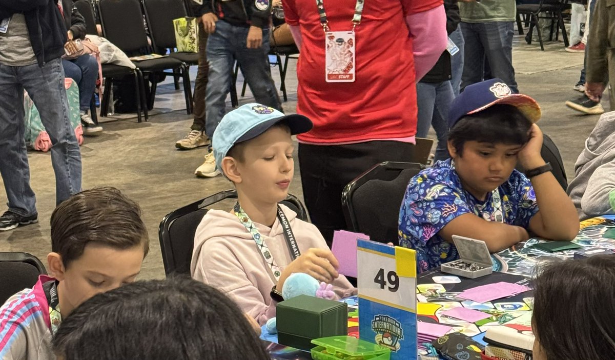 Fran 39/120 3:2:1 at LAIC after the questionable decision in the last game on day 1 (2 x DPP and no game loss for Brasilian opponent) is not what we expected, but gaining experience and some new friendships means a lot