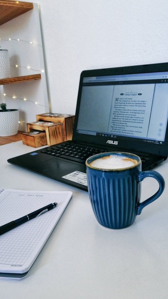 FavourIteji4's tweet photo. I needed a strong cup of coffee ☕ to hit the day of tending to my clients publishing needs😌#NARRATIVE AUTHORS https://t.co/i0tWL45oWM
