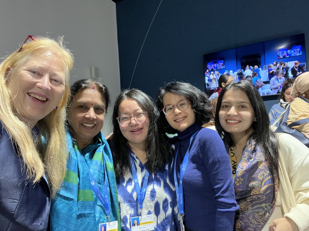 💙WE WEAR BLUE FOR WATER, FOOD, &amp; AGRICULTURE!

We kicked off this week with day 3/4 of our color campaign, painting #COP29 PURPLE 4 gender justice! 

Today, wear BLUE to hold the line on water, agriculture &amp; food sovereignty! 🌏🌱💪🏽
#FeministClimateJustice #feministsholdtheline