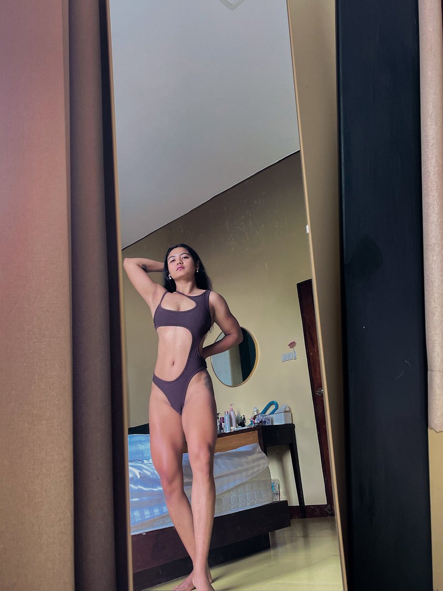 loybisim's tweet photo. “I don’t want to be with anyone because I’m more worried about getting hurt.”❤️‍🩹💖
But if u want to my content more more 🔥🔒
          👇👇🔞
https://t.co/96CTzlUOnc

#Thispicofnophotoshop 🚫 https://t.co/hTWtgJDMgp