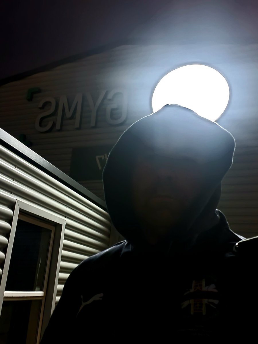 Early start <a href="/JDGymsLeeds/">JD Gyms Leeds</a>