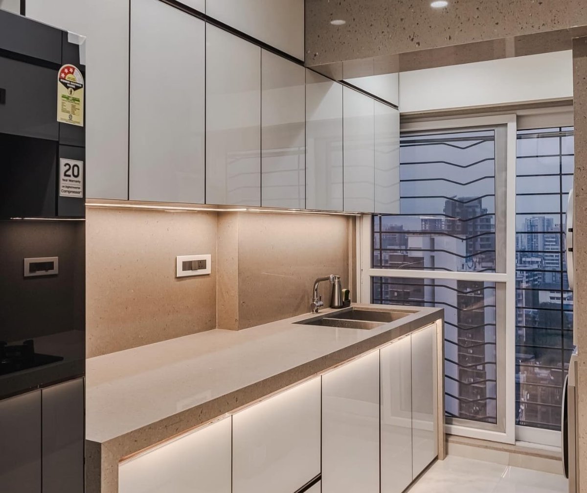 KKModularKitchn's tweet image. Explore KK Modular Kitchen’s designs!

Our reel features parallel kitchens that combine practicality, elegance, and space-maximizing design.

Let KK Modular Kitchen turn your kitchen into a beautiful, efficient masterpiece!

 #KKModularKitchen #SleekDesign