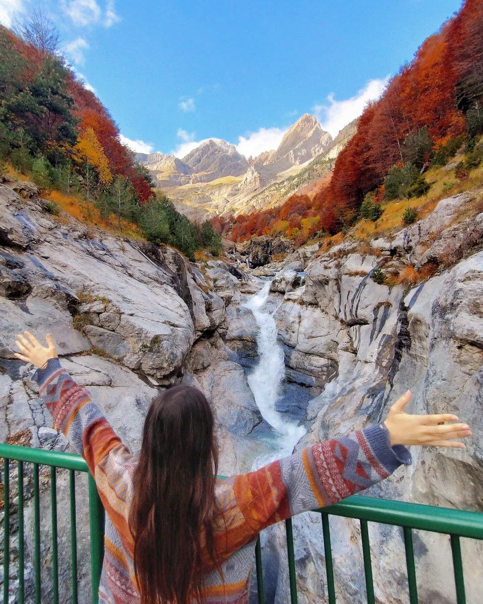 Huesca_LaMagia's tweet photo. 🌄 Naturaleza salvaje, colores de otoño y la fuerza del agua en el #valledepineta. 🍂 ¿Quién más quiere perderse aquí? 🙋♀️
Foto gracias a https://t.co/iobj9CXt4B https://t.co/TeLm8I2vVb