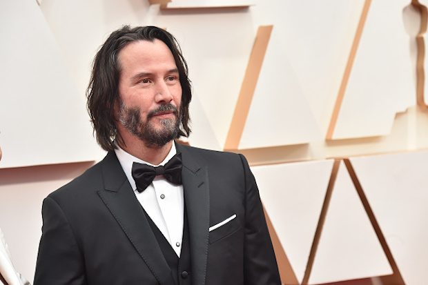 RadioTimes's tweet photo. Keanu Reeves wanted to explore immortality and loneliness in debut novel #TheBookOfElsewhere

https://t.co/Q2TsZgmrQ6 https://t.co/rApBu3qWAO