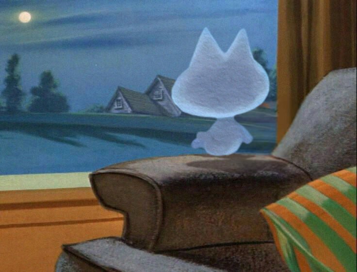 yumctosol's tweet image. Homesick or just moon-struck? 

A little bit of both 🛸💫